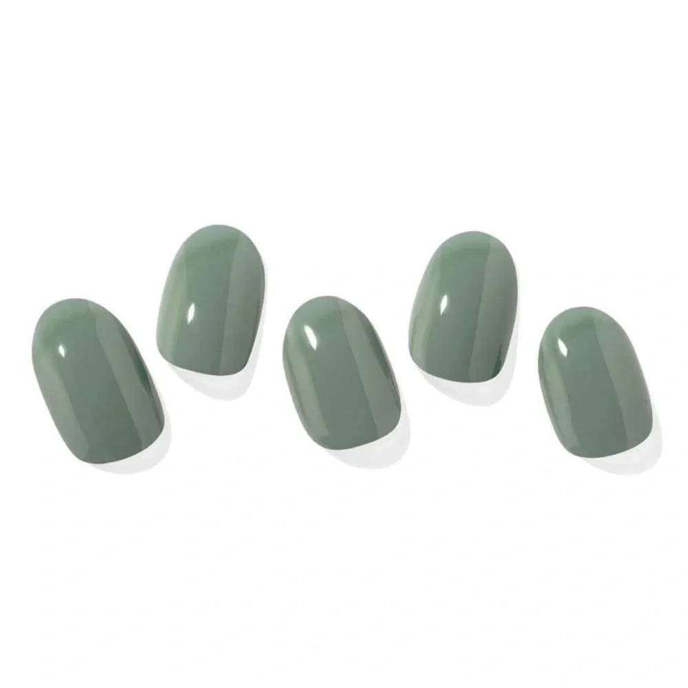 BNIB Ohora N Cream Leaf Nail Art